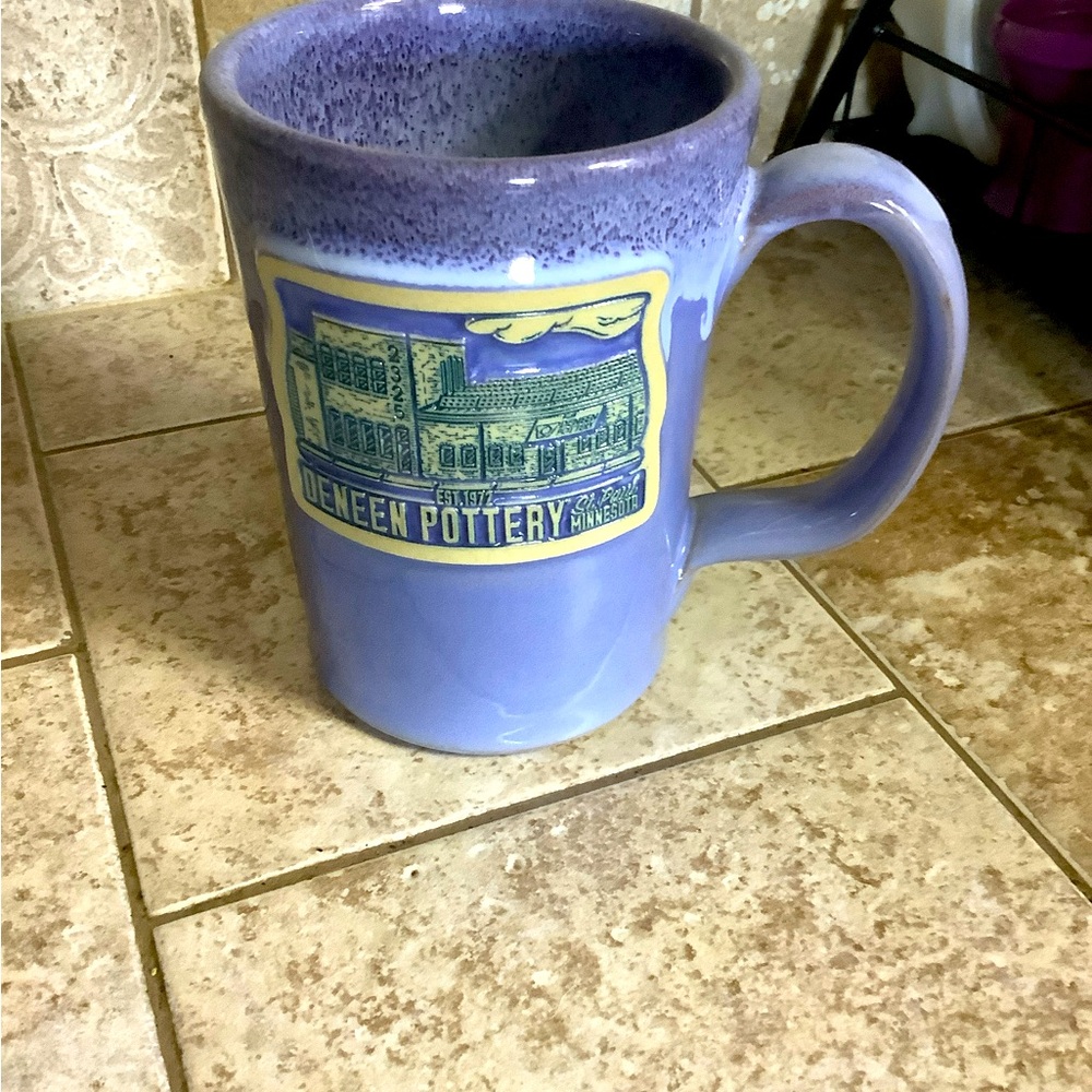 Deneen Pottery Wisteria with White Building Logo Mug